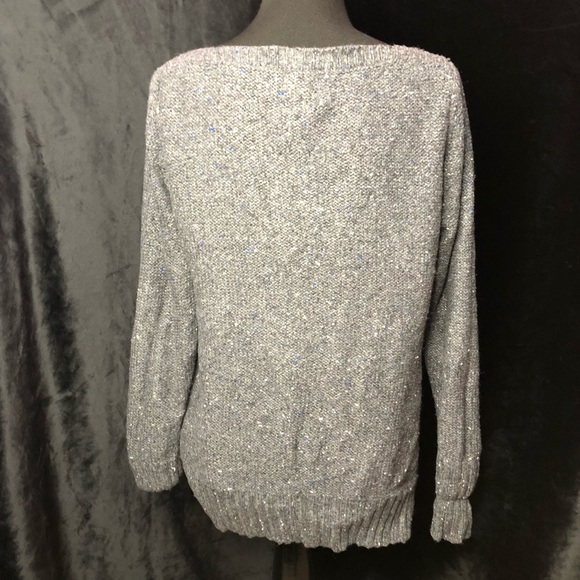 grey sweater with light blue speckles - Picture 2 of 2